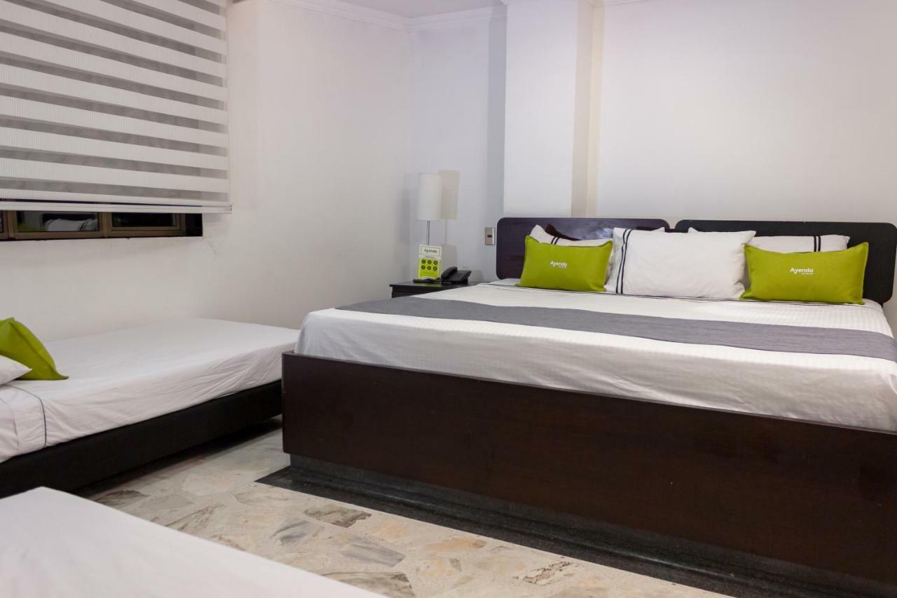 Hotel Calasanz Real Medellín Dış mekan fotoğraf